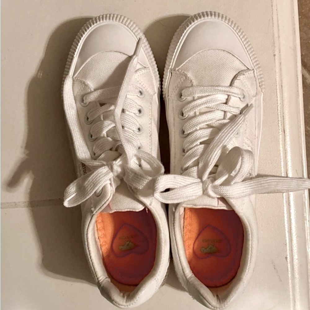 ROCKET DOG White Fashion Canvas Sneakers Sz 6 1/2